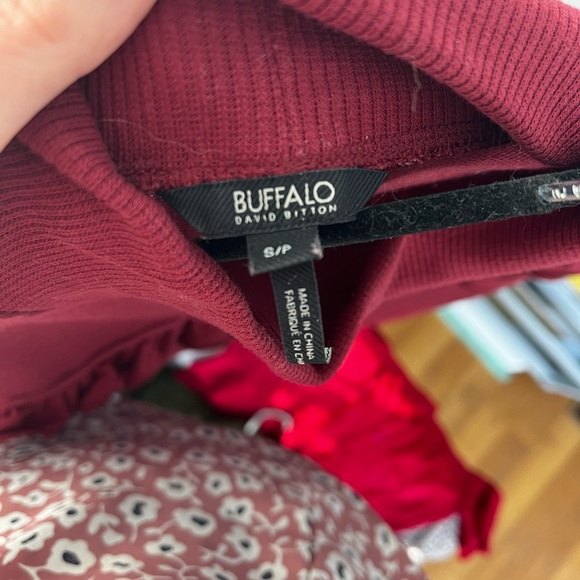 Buffalo cropped frilly sweater - Picture 2 of 2